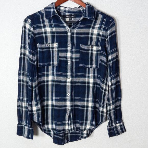 Kendall & Kylie Flannel Shirt Small Casual Navy Plaid Button Up - Picture 1 of 11